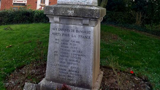 Monument aux morts de Bancourt