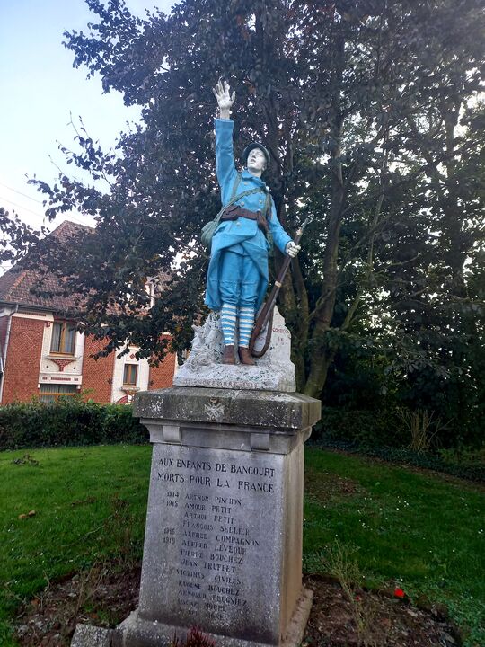 Monument aux morts de Bancourt